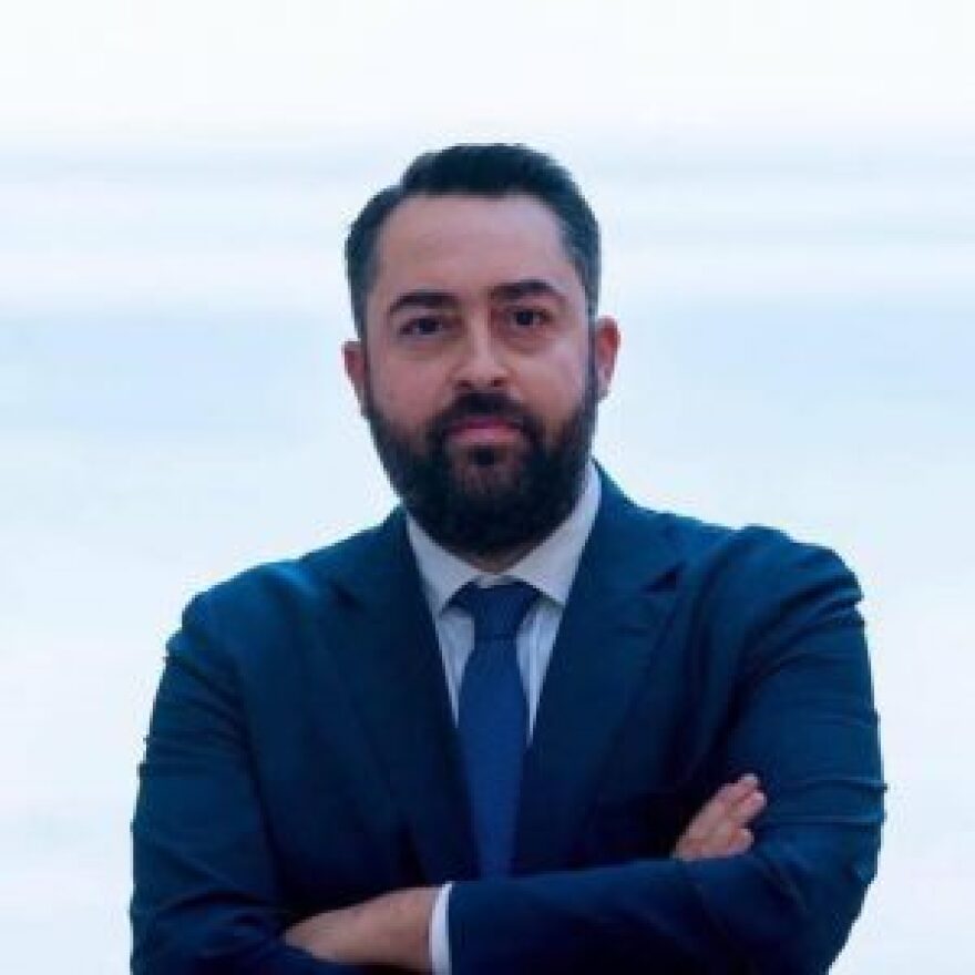 Ληστεία μαμούθ στην Μύκονο: «Είμαι ένας εξαπατημένος υπέρβαρος τουρίστας», λέει ο Γαλλοαλγερινός που συνελήφθη