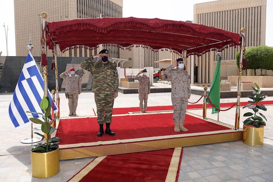 Στην Σαουδική Αραβία ο Φλώρος: Έγινε δεκτός με τιμές – Ποιους συνάντησε