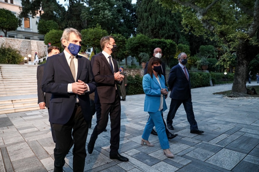 Φωτογραφίες: Το επίσημο δείπνο για την επέτειο ένταξης στην ΕΕ