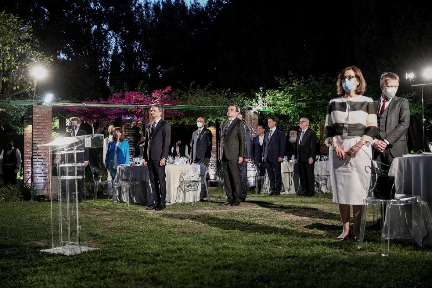 Φωτογραφίες: Το επίσημο δείπνο για την επέτειο ένταξης στην ΕΕ