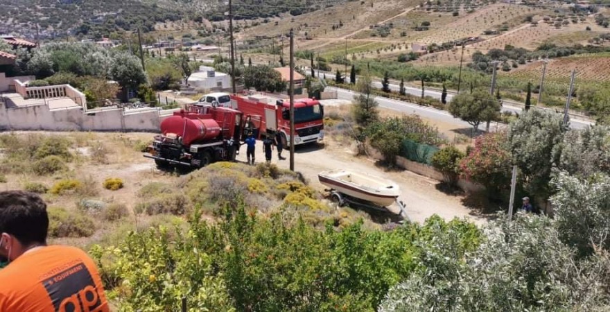 Υπό μερικό έλεγχο η φωτιά στην Κερατέα - Εκκενώθηκε προληπτικά οικισμός