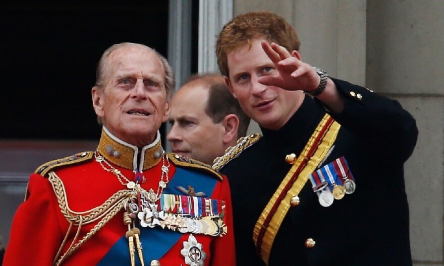 Πρίγκιπας Φίλιππος: Ποιοι είναι οι τρεις μη γαλαζοαίματοι που συμπεριέλαβε στη διαθήκη του