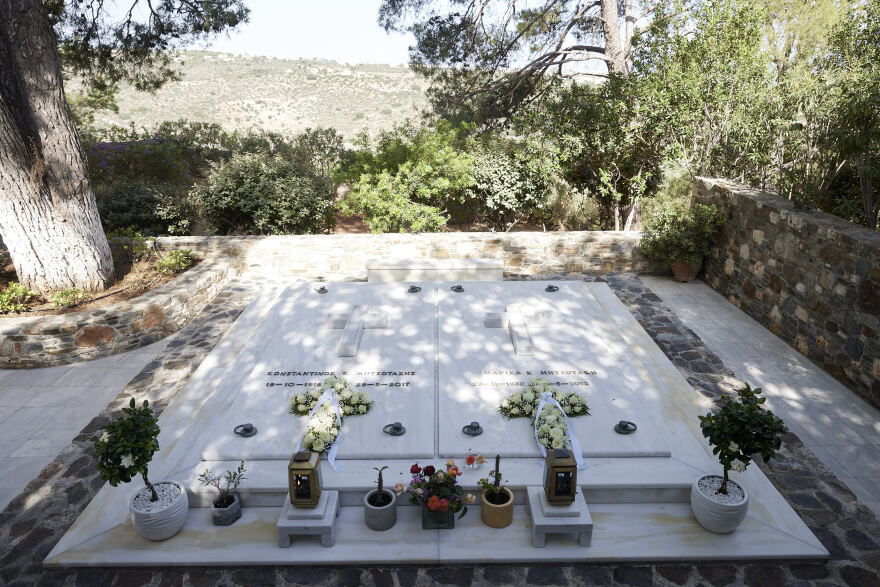 Αρχιερατική λειτουργία για τα τέσσερα χρόνια από τον θάνατο του Κωνσταντίνου Μητσοτάκη