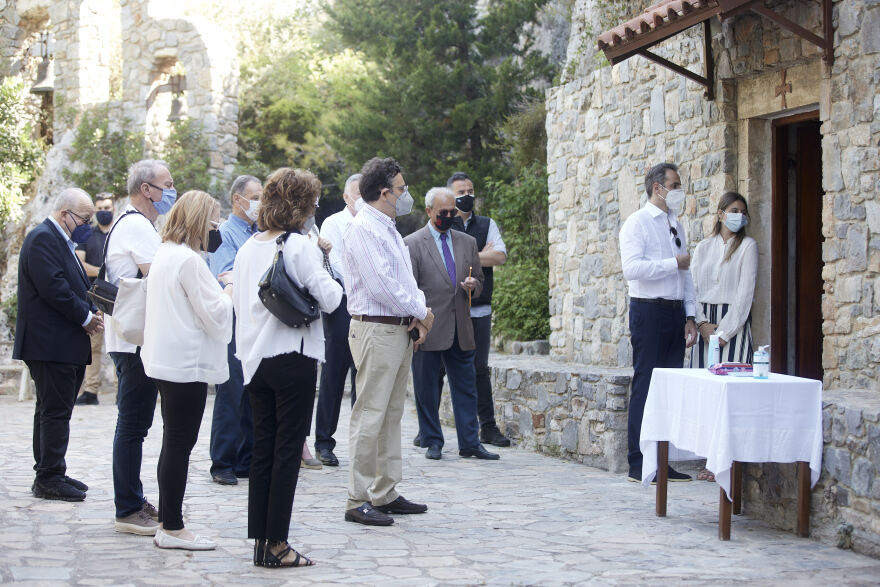 Αρχιερατική λειτουργία για τα τέσσερα χρόνια από τον θάνατο του Κωνσταντίνου Μητσοτάκη