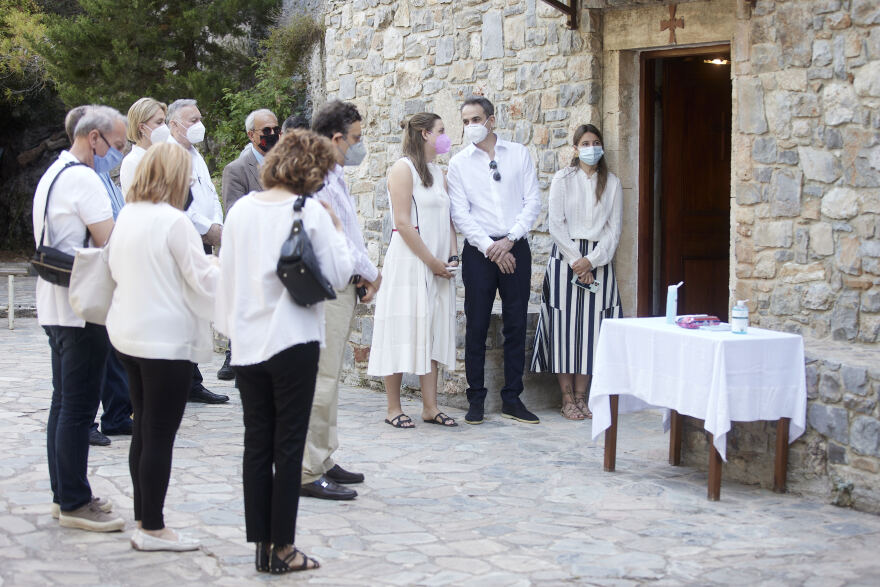 Αρχιερατική λειτουργία για τα τέσσερα χρόνια από τον θάνατο του Κωνσταντίνου Μητσοτάκη