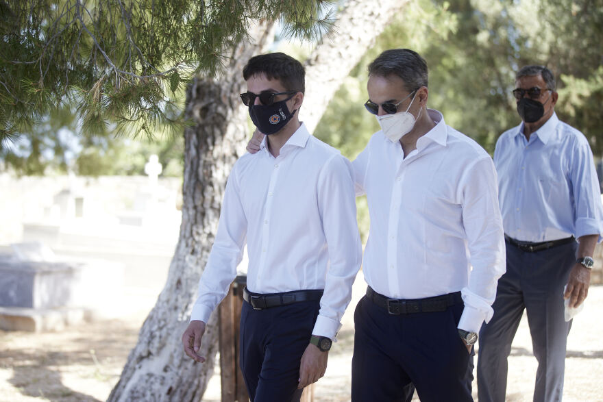 Αρχιερατική λειτουργία για τα τέσσερα χρόνια από τον θάνατο του Κωνσταντίνου Μητσοτάκη