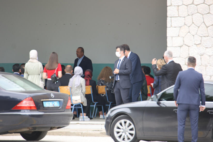 Ο Τσαβούσογλου στη Θράκη: Μετά την «τουρκική μειονότητα» είδε και «τουρκικά Γυμνάσια»