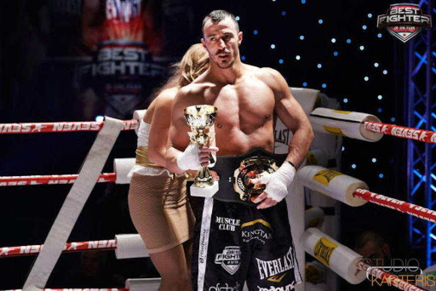 Τάσος Μπερδέσης: Ποιος ήταν ο πυγμάχος που εκτέλεσαν στη Βάρη - Οι δίκες, το Survival και η σχέση με πρώην Σταρ Ελλάς