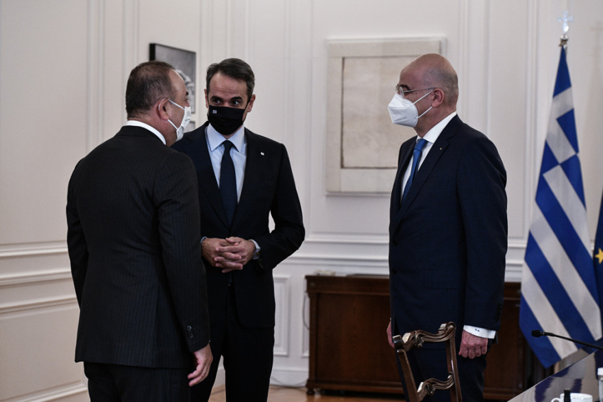 Συνάντηση Μητσοτάκη – Τσαβούσογλου: Αμοιβαία βούληση για την προώθηση θετικής ατζέντας