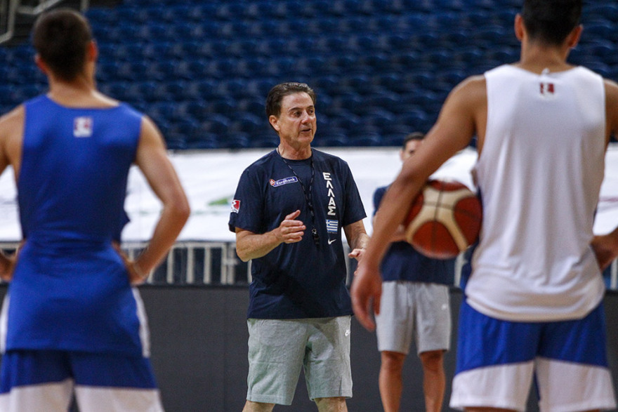 Η πρώτη προπόνηση του Σπανούλη μετά την επιστροφή του στην Εθνική - Δείτε φωτογραφίες και βίντεο