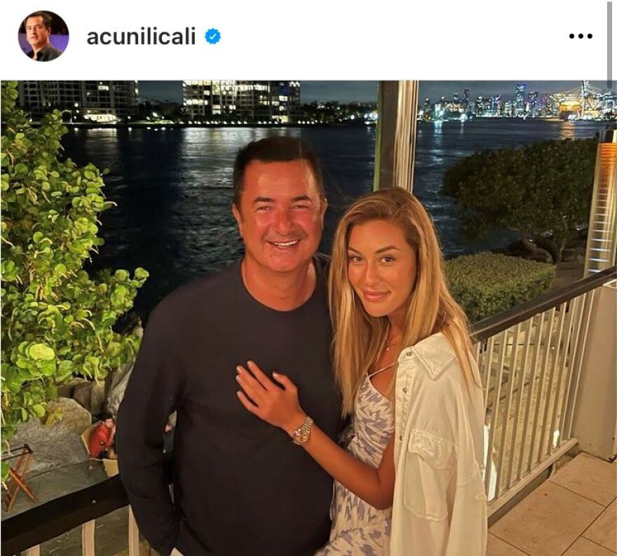 Ο Ατζούν γιορτάζει ερωτευμένος - Αποκλειστική φωτό από τα γυρίσματα των «Άγριων Μελισσών»