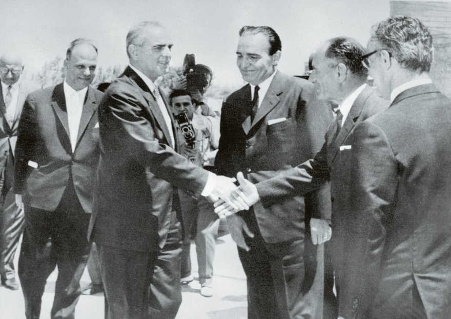 Κωνσταντίνος Αγγελόπουλος 1945-2021: Η πολυτάραχη ζωή του στη σκιά μιας δυναστείας