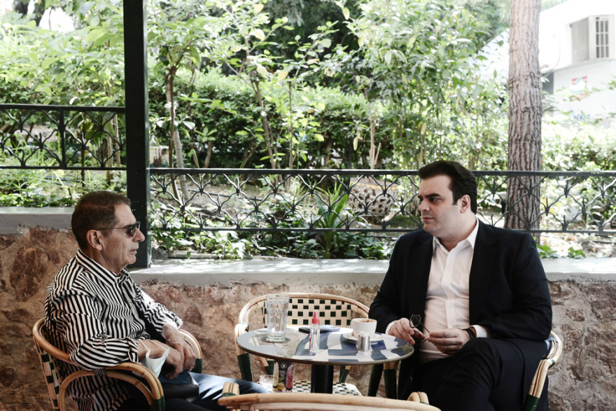 Ο Κυριάκος Πιερρακάκης στον Δανίκα: O digital υπουργός χωρίς... ίχνη Έλληνα πολιτικού