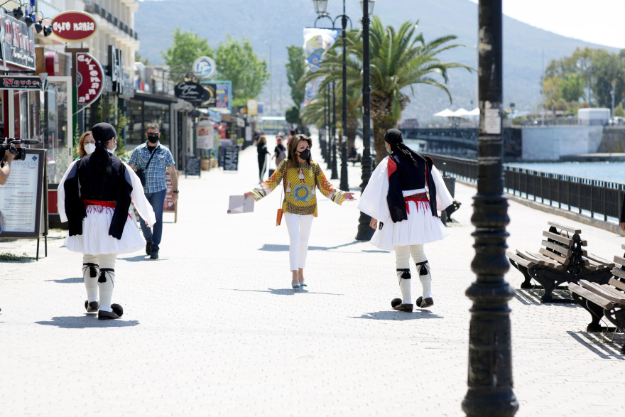 Στη Χαλκίδα αντιπροσωπεία της Επιτροπής «Ελλάδα 2021» - Δείτε φωτογραφίες