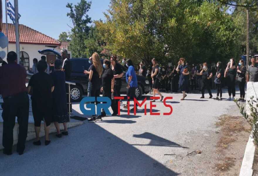 Μάλγαρα: Σπαραγμός στην κηδεία του 18 μηνών βρέφους - Το χρονικό της τραγωδίας
