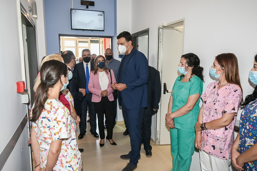 Βασίλης Κικίλιας: Εγκαινίασε την Παιδοψυχιατρική Κλινική στο «Καραμανδάνειο» - Δείτε φωτογραφίες