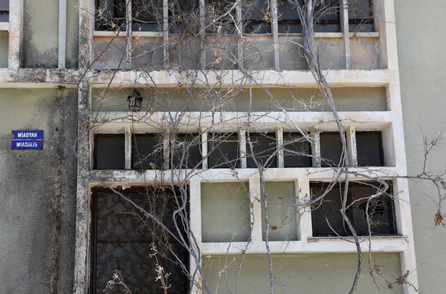 Κύπρος: Οι Τούρκοι ανοίγουν την Αμμόχωστο παρά τις αντιδράσεις - Στήνουν οργανωμένες πλαζ με φοίνικες 