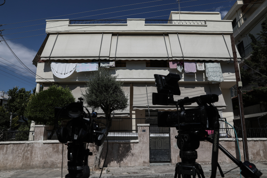 Δολοφονία στην Αγία Βαρβάρα: Στον ανακριτή οι κόρες του ζευγαριού για να ξεδιπλώσουν το χρονικό του εφιάλτη