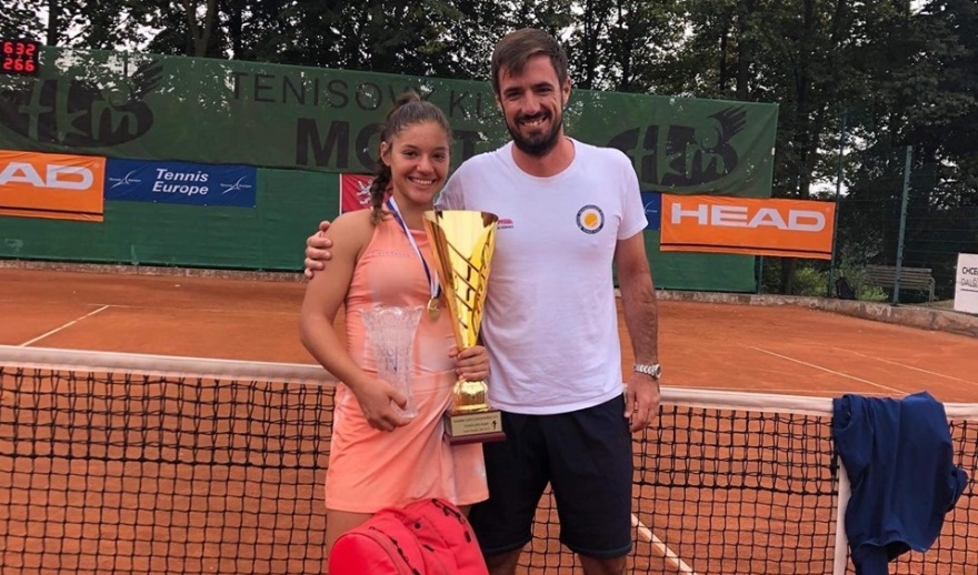 Μιχαέλα Λάκη: Το wonderkid του ελληνικού τένις που εντυπωσιάζει στο Roland Garros