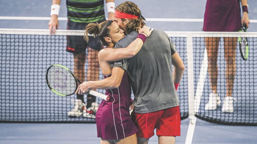 Μαρία Σάκκαρη-Στέφανος Τσιτσιπάς: Τα χρυσά παιδιά του ελληνικού τένις στους 4 του Roland Garros