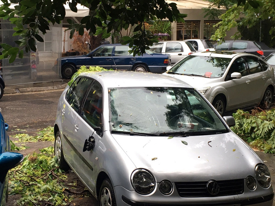 Άστατος καιρός: Βροχές και καταιγίδες στα ηπειρωτικά - Δείτε πού θα είναι ισχυρά τα φαινόμενα 