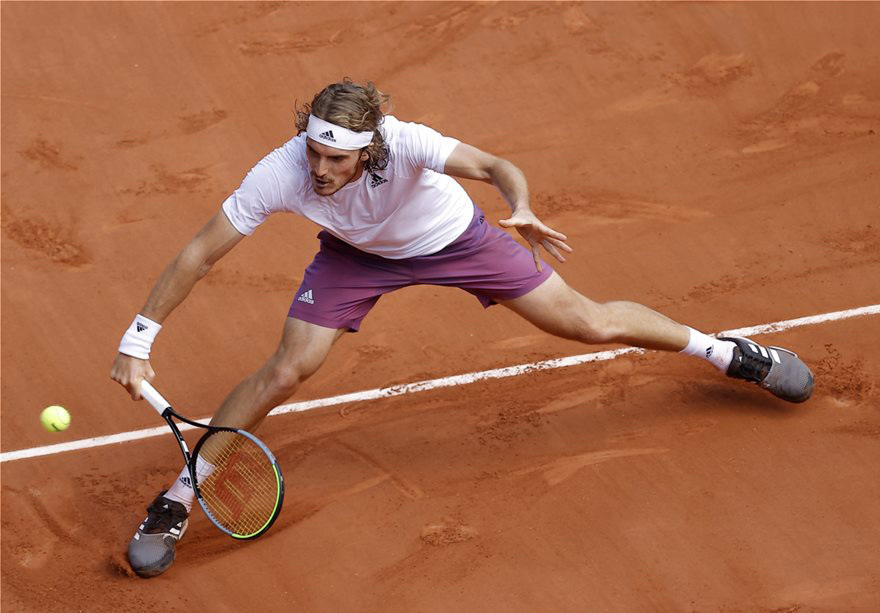 Roland Garros: O θρίαμβος του Στέφανου Τσιτσιπά σε 12+1 φωτογραφίες