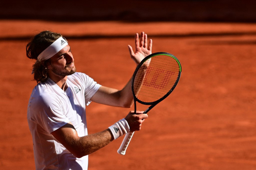 Roland Garros: O θρίαμβος του Στέφανου Τσιτσιπά σε 12+1 φωτογραφίες