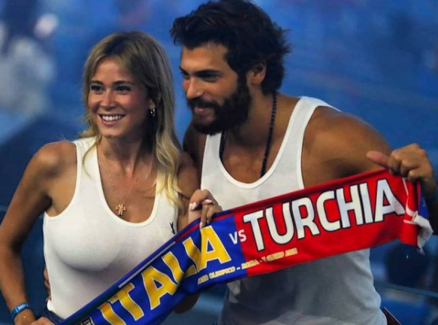 Euro 2020: Η σέξι Ντιλέτα Λεότα «έβαλε φωτιά» στο Ολίμπικο στο πλευρό του Τούρκου συντρόφου της - Δείτε φωτογραφίες