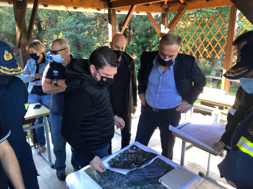 Νίκος Χαρδαλιάς: «Ξεκινά ο καθαρισμός του Σέιχ Σου» - Δείτε φωτογραφίες