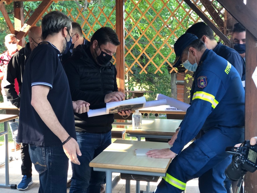 Νίκος Χαρδαλιάς: «Ξεκινά ο καθαρισμός του Σέιχ Σου» - Δείτε φωτογραφίες