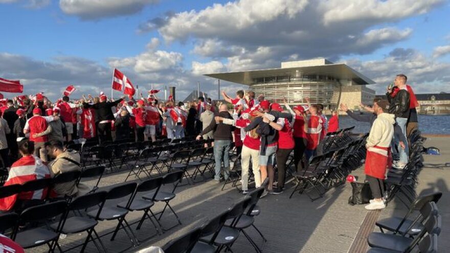 Κρίστιαν Έρικσεν: Οι γιατροί ψάχνουν απαντήσεις για την κατάρρευση του 29χρονου Δανού μεσοεπιθετικού - Πώς νιώθει ο ίδιος