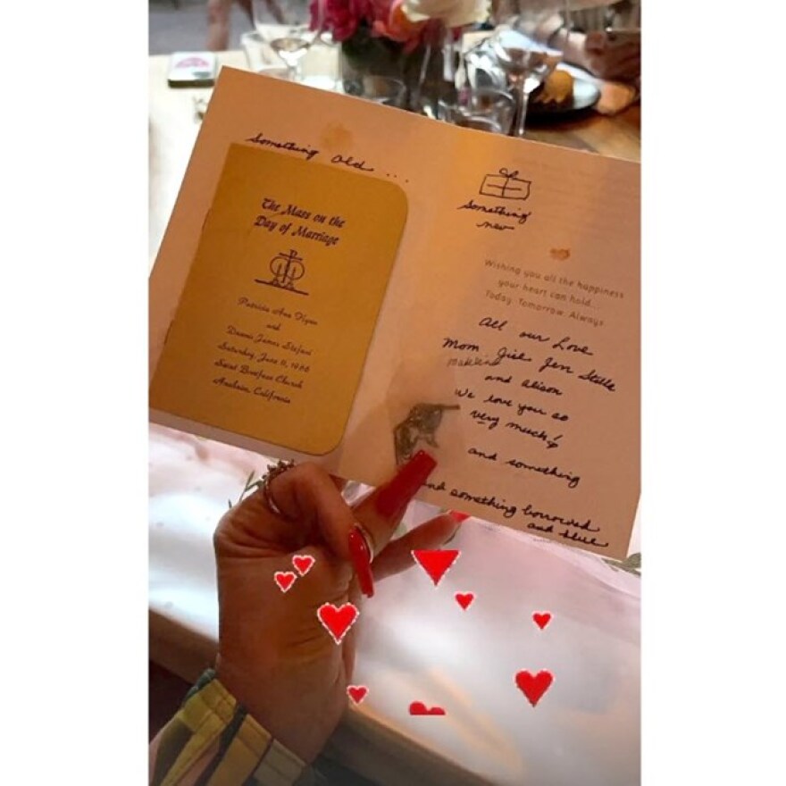 Γκουέν Στέφανι: Tο πάρτι-έκπληξη που ετοίμασαν για εκείνη, λίγο πριν ντυθεί νυφούλα