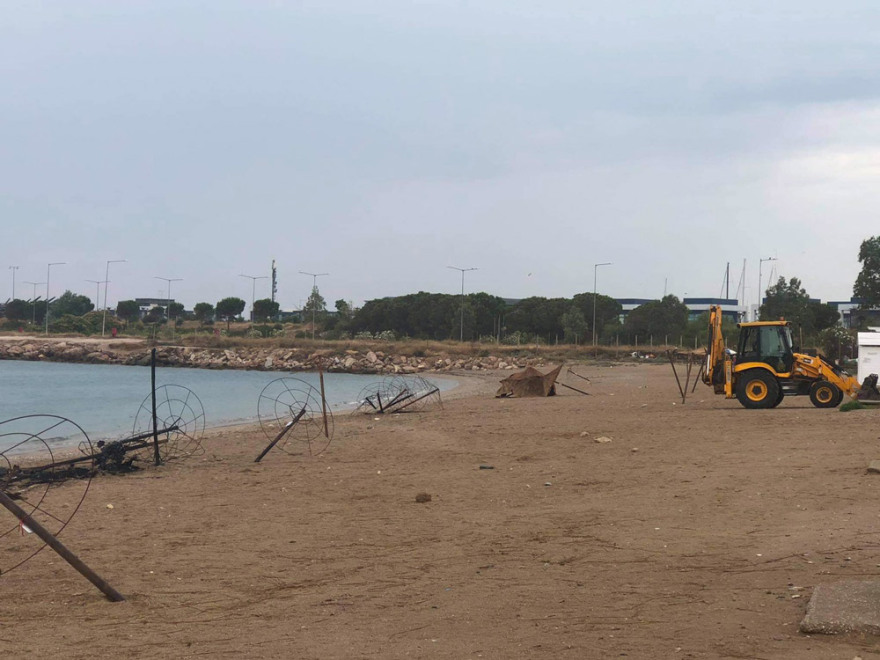 Γλυφάδα: Πάνω από 1.000 άτομα στο επεισοδιακό beach party - Δείτε βίντεο