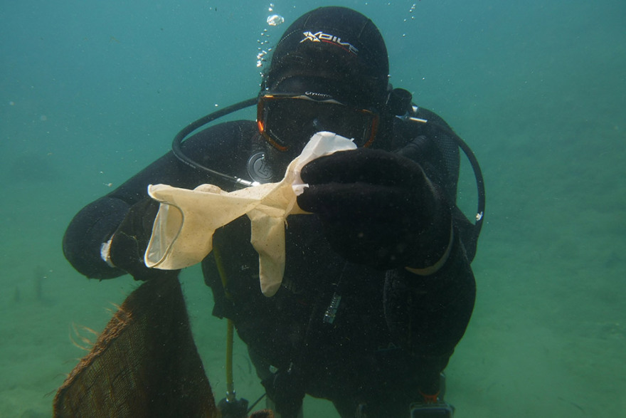 P&G - ΑΒ Βασιλόπουλος: «Προσφέρουν» για 4η χρονιά καθαρότερες ελληνικές θάλασσες & ακτές