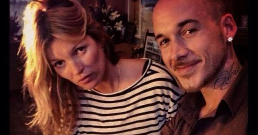 Κέιτ Μος: Από τις πασαρέλες... στα τατουατζίδικα - Η νέα στροφή στην καριέρα της 