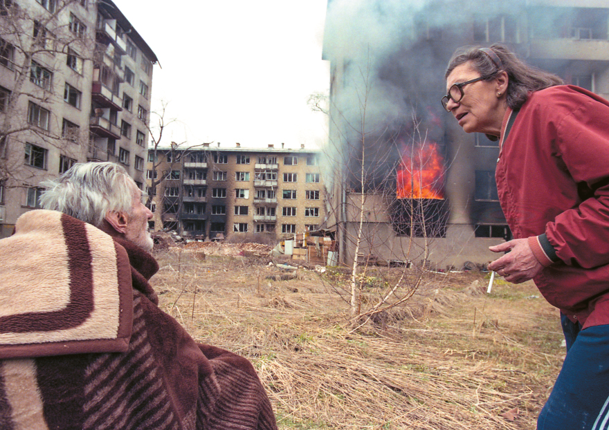 Η ιστορία μιας φωτογραφίας: Το τελευταίο βλέμμα στον πατέρα