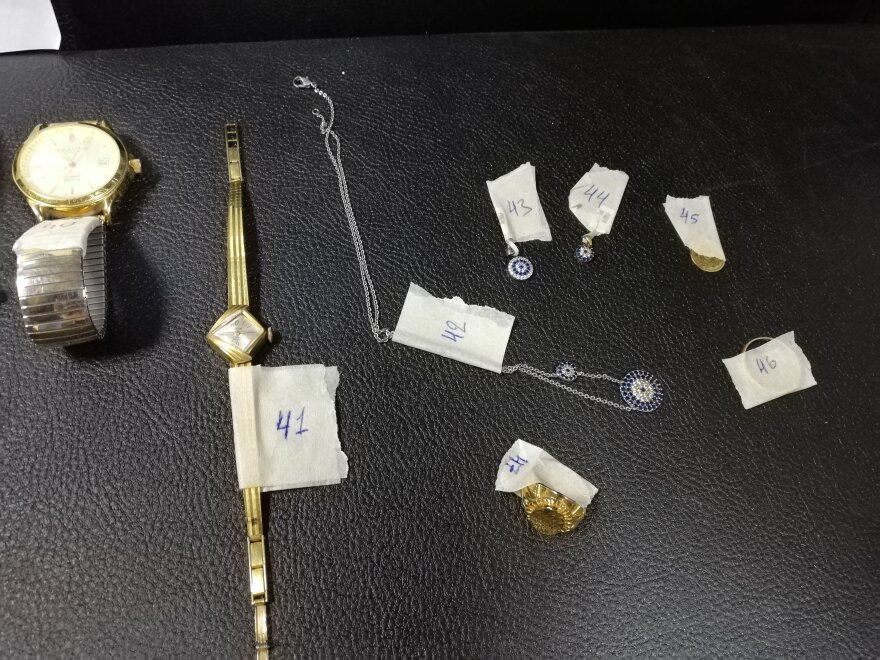 Αυτά είναι τα πέντε μέλη σπείρας που έκλεβαν αυτοκίνητα και καταστήματα στην Αττική