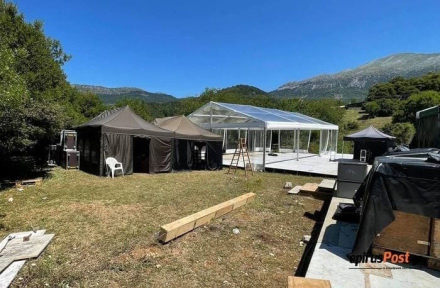 Γάμος Λαιμού - Αράπογλου στο Πάπιγκο: Δείτε φωτογραφίες από την προετοιμασία