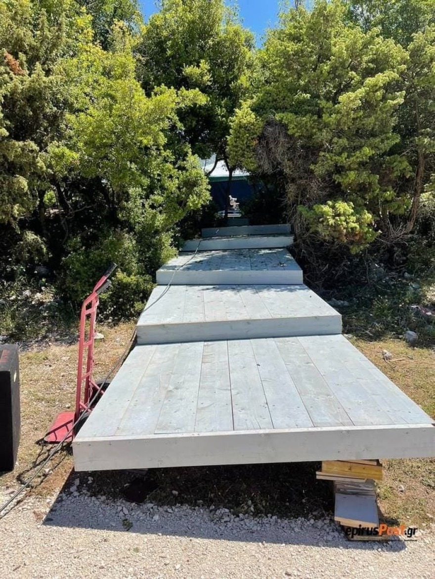 Γάμος Λαιμού - Αράπογλου στο Πάπιγκο: Δείτε φωτογραφίες από την προετοιμασία