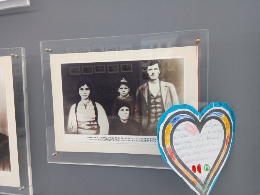 «Μηνύματα» από μαθητές του Δημοτικού Σχολείου Διστόμου, στα παιδιά που εκτελέστηκαν το 1944