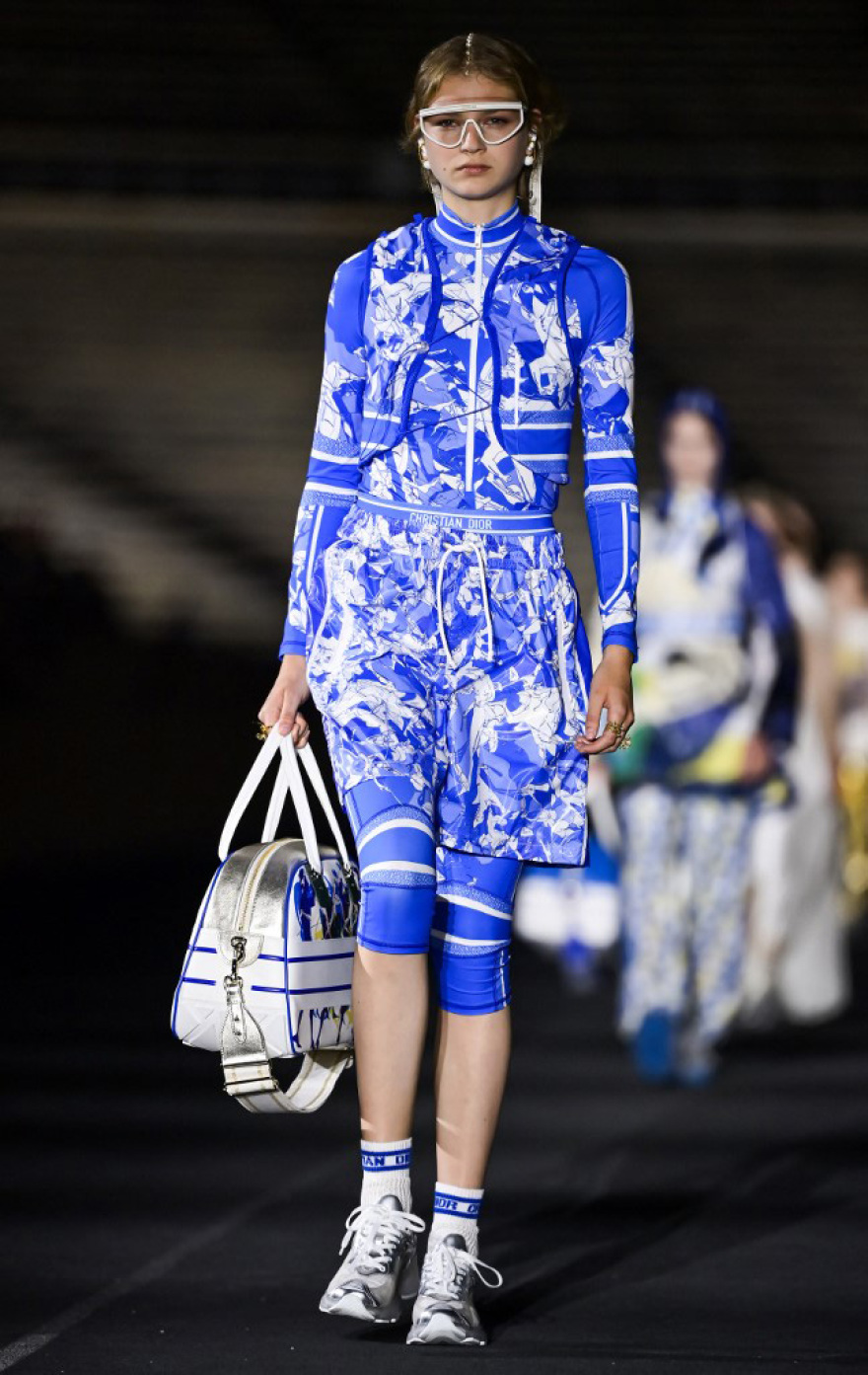 Dior στο Καλλιμάρμαρο: Με «άρωμα» Ελλάδας η επίδειξη - Δείτε φωτογραφίες από τη φαντασμαγορική βραδιά 