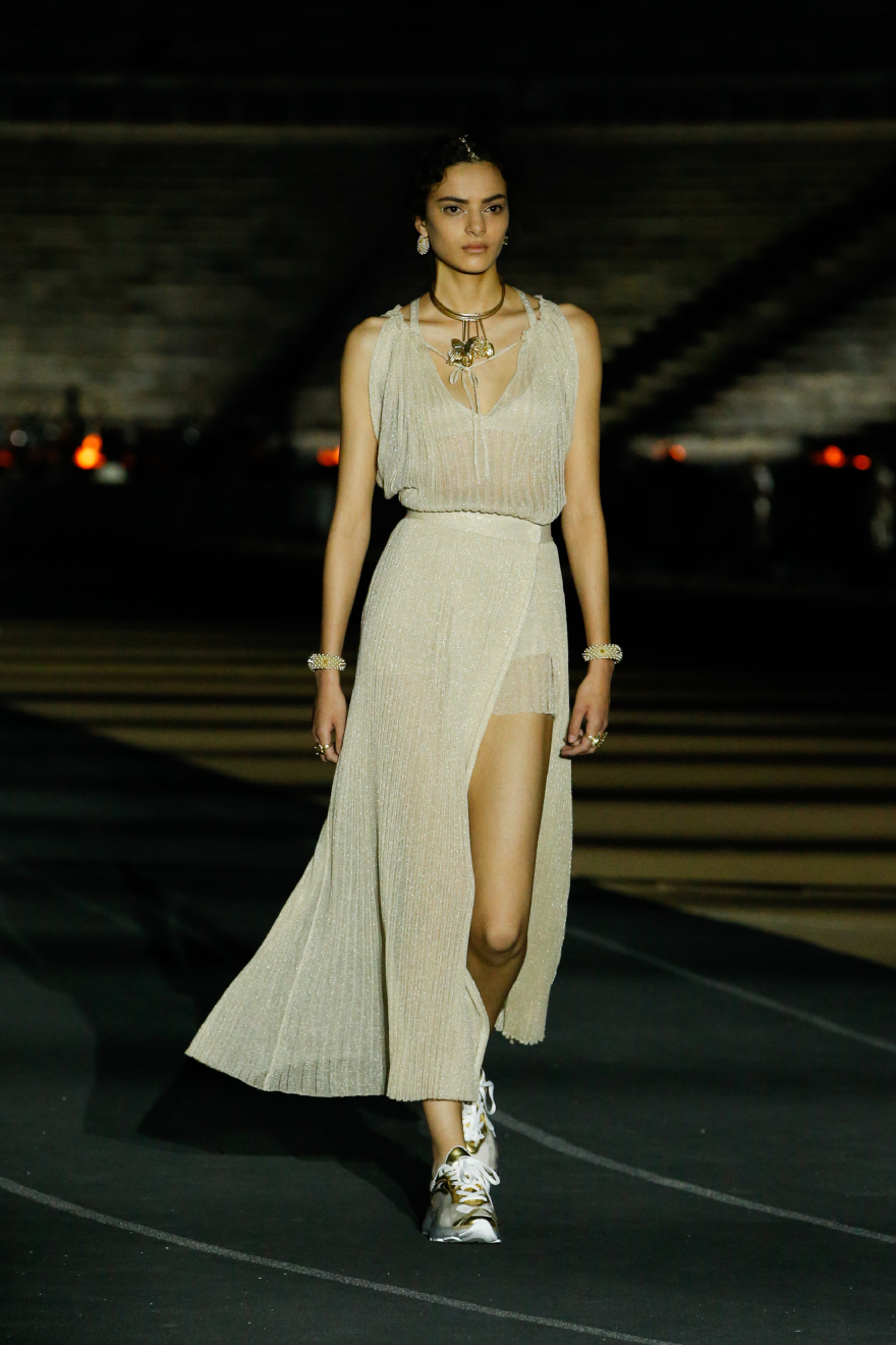 Dior στο Καλλιμάρμαρο: Με «άρωμα» Ελλάδας η επίδειξη - Δείτε φωτογραφίες από τη φαντασμαγορική βραδιά 