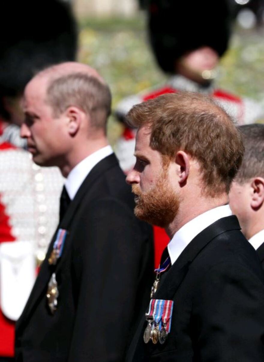 Μπάκιγχαμ - Ανένδοτος ο Κάρολος: Φεύγει για τη Σκωτία, δεν θέλει να δει τον Χάρι στο Λονδίνο