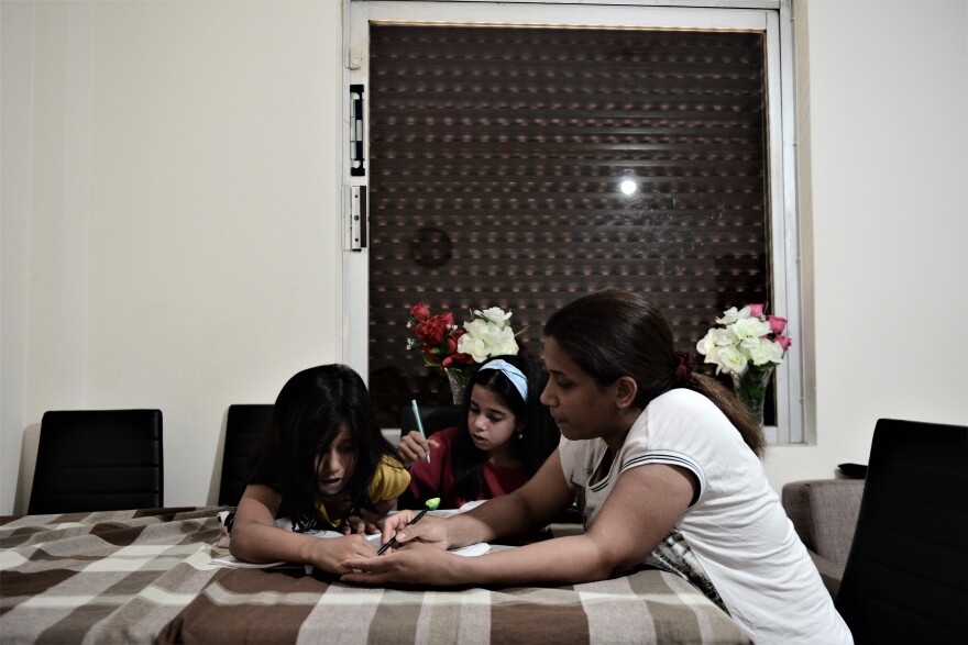 Γυναίκες πρόσφυγες μιλούν στο protothema.gr με αφορμή τη Διεθνή Ημέρα Προσφύγων