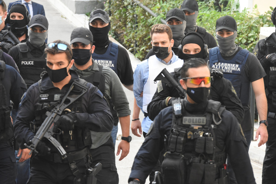 Γλυκά Νερά: Προφυλακιστέος ο Μπάμπης - Γιατί οδηγήθηκε σε ειδική πτέρυγα στις φυλακές του Κορυδαλλού