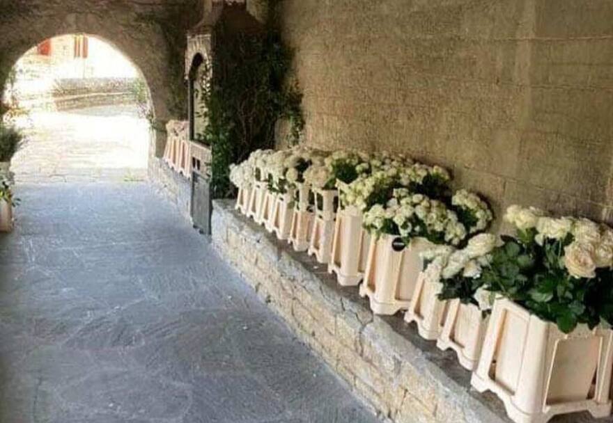 Αντώνης Λαιμός-Μαρίκα Αράπογλου: Η guest list με τα ηχηρά ονόματα στον παραμυθένιο γάμο