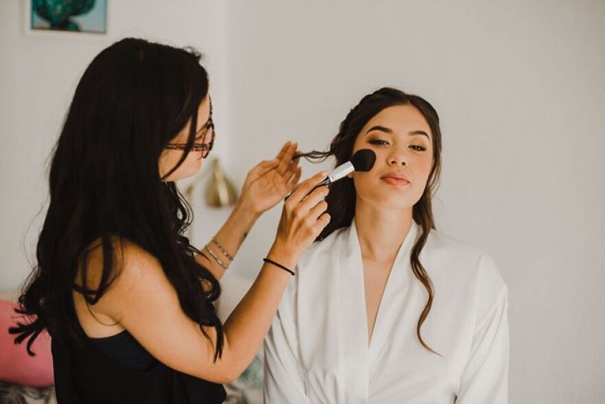 Έγκλημα στα Γλυκά Νερά: Σκηνές από έναν γάμο - Οι ευτυχισμένες ημέρες της Καρολάιν στο Αλγκάρβε