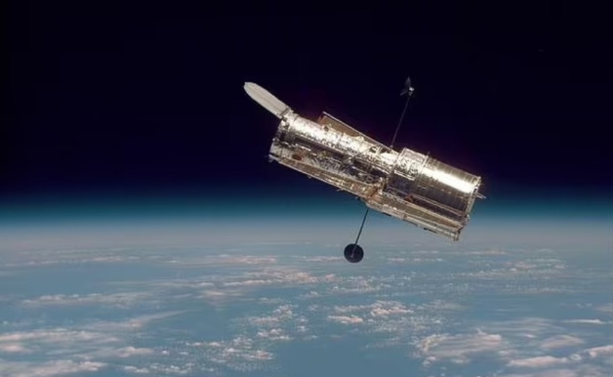 NASA: Το Hubble φωτογράφισε ολόκληρο γαλαξία - Δείτε πώς είναι ο Σίφερτ NGC 3254