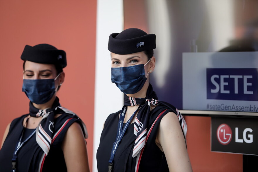 Μητσοτάκης: Στο πρόγραμμα ΣΥΝ-ΕΡΓΑΣΙΑ οι ξενοδοχοϋπάλληλοι έως τον Σεπτέμβριο