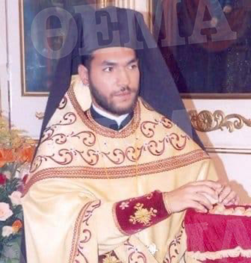 Επίθεση σε Μητροπολίτες: Αυτός είναι ο δράστης που έριξε το βιτριόλι - Είχε συλληφθεί με ναρκωτικά